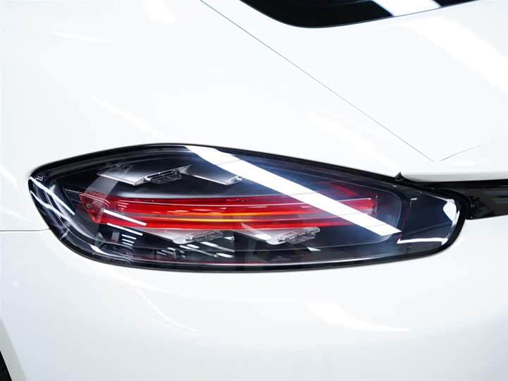 Фото 3 - Porsche 718