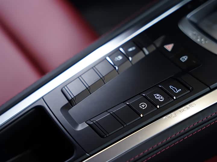 Фото 40 - Porsche 718