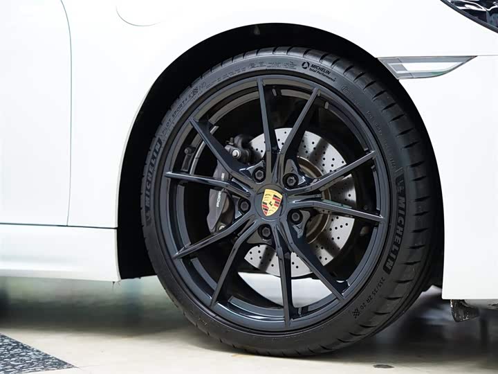 Фото 49 - Porsche 718