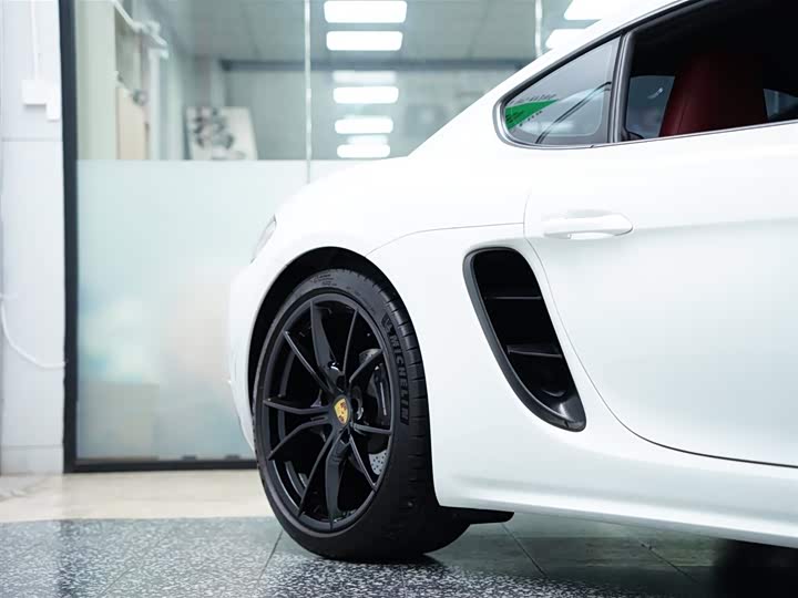 Фото 50 - Porsche 718