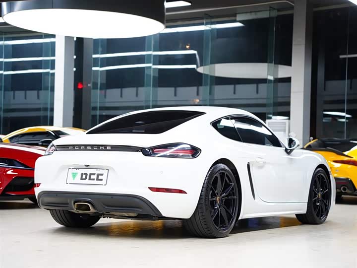 Фото 6 - Porsche 718