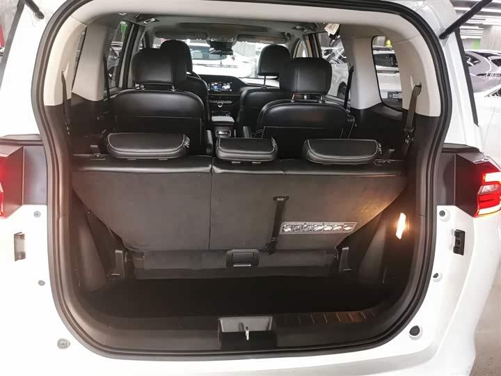 Фото 19 - GAC Trumpchi M6