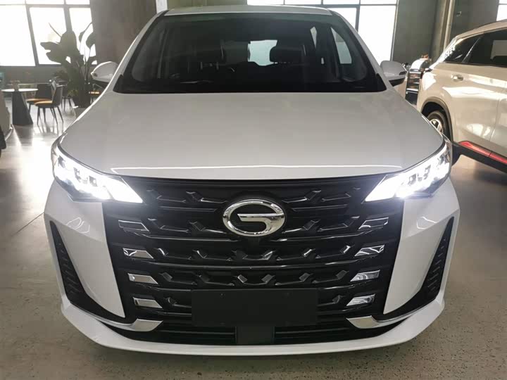 Фото 3 - GAC Trumpchi M6