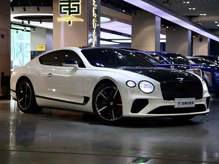 Фото 3 - Bentley Continental GT