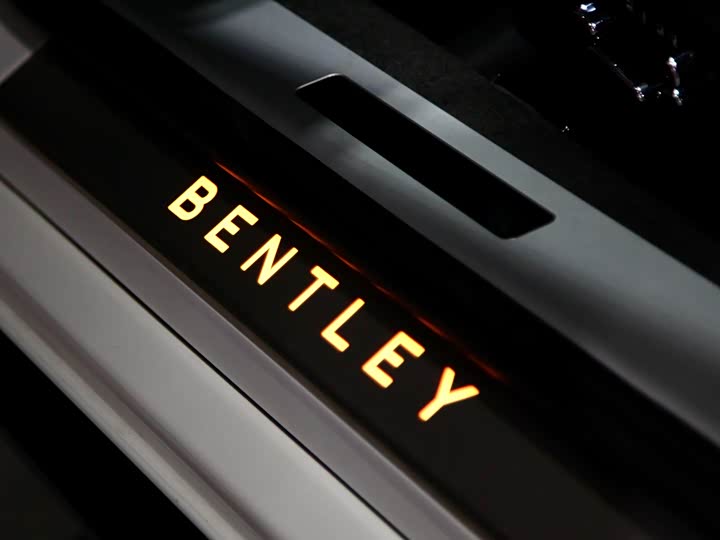 Фото 30 - Bentley Continental GT