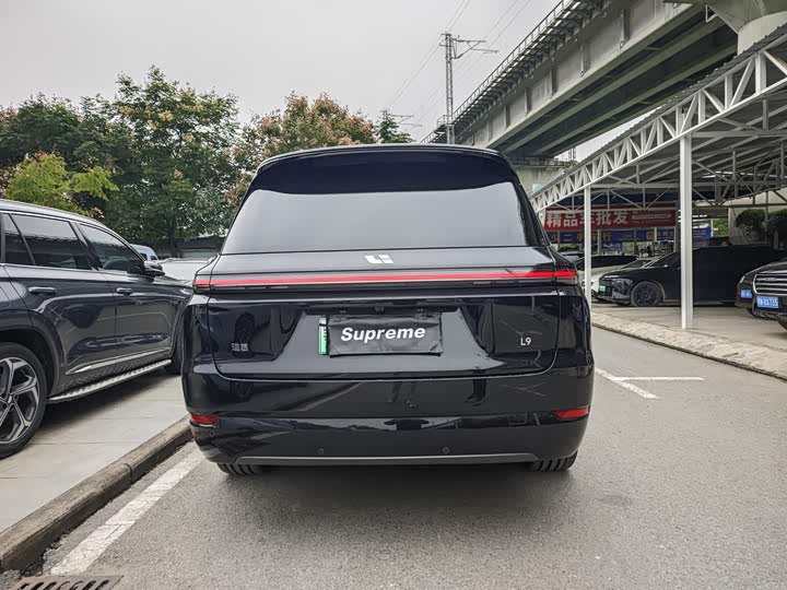 Фото 20 - LiXiang L9