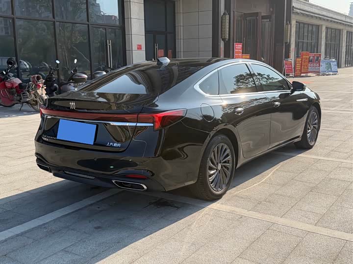 Фото 6 - Buick LaCrosse