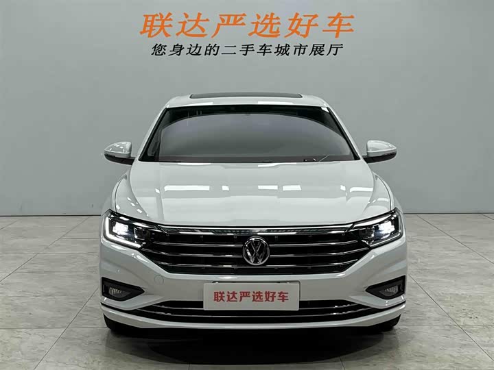 Фото 21 - Volkswagen Sagitar L