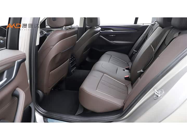 Фото 7 - BMW 5 Series