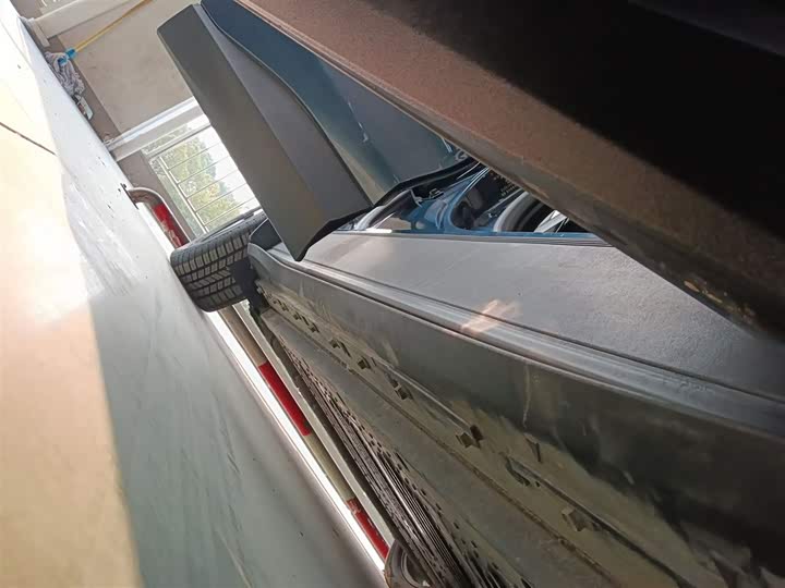 Фото 21 - Ford Mustang Mach-E