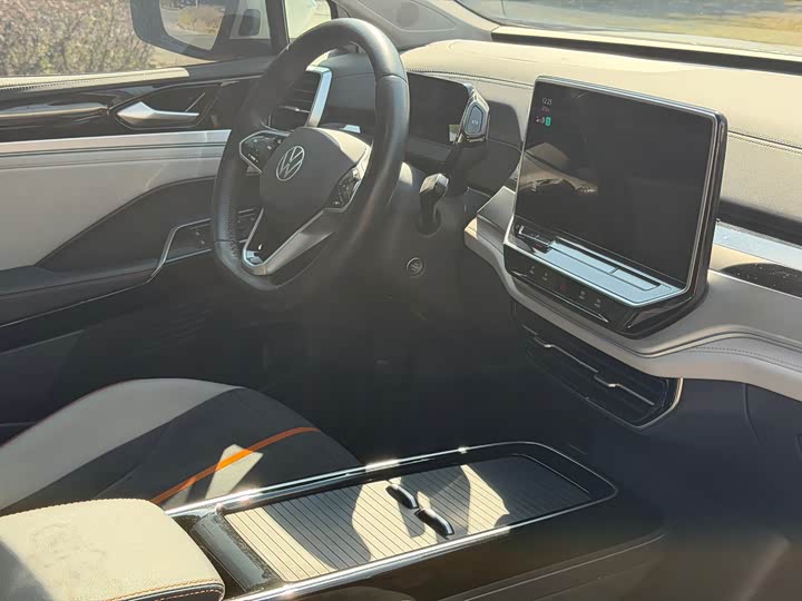 Фото 19 - Volkswagen ID.6 Crozz