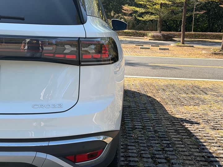 Фото 26 - Volkswagen ID.6 Crozz