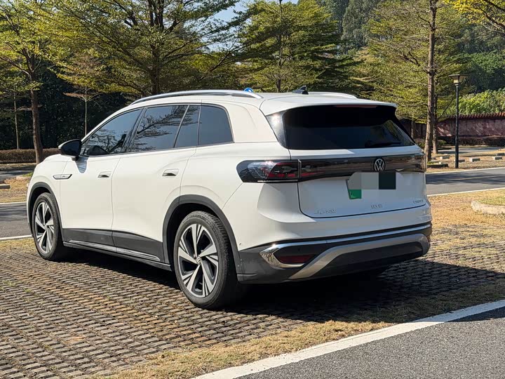 Фото 4 - Volkswagen ID.6 Crozz