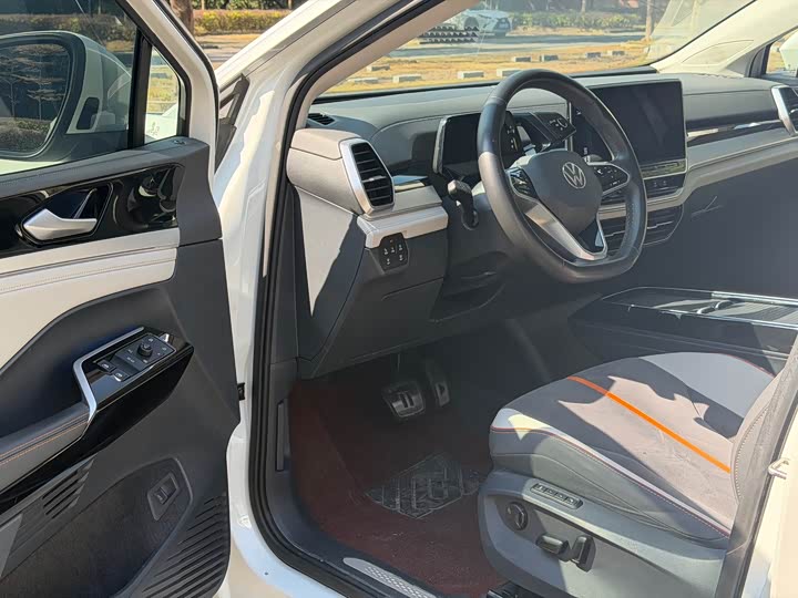 Фото 9 - Volkswagen ID.6 Crozz