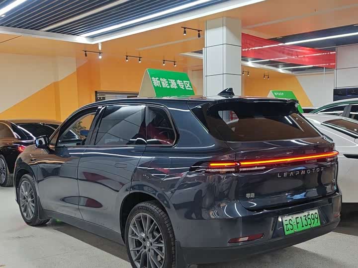 Фото 4 - Leapmotor C10