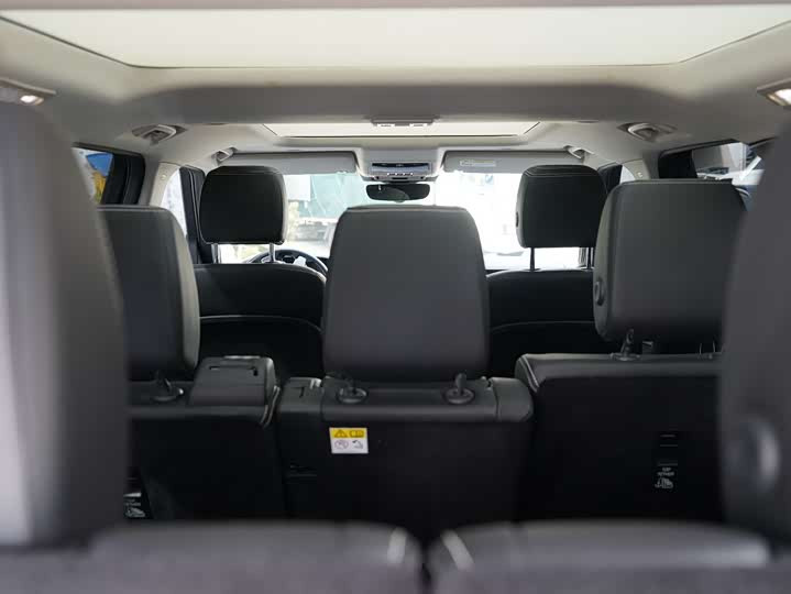 Фото 6 - Land Rover Discovery