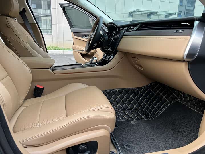 Фото 12 - Jaguar XF L