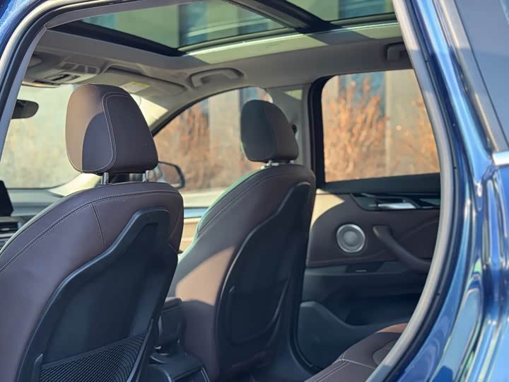 Фото 15 - BMW X1