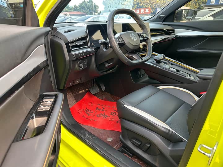 Фото 4 - MG Motor 5 Scorpio