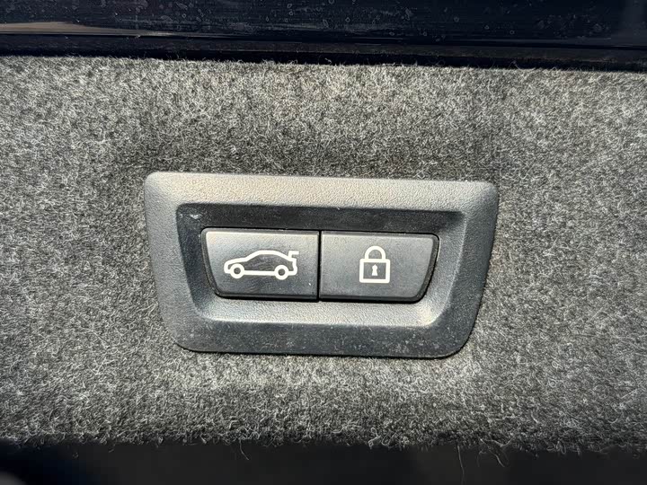 Фото 12 - BMW 5 Series