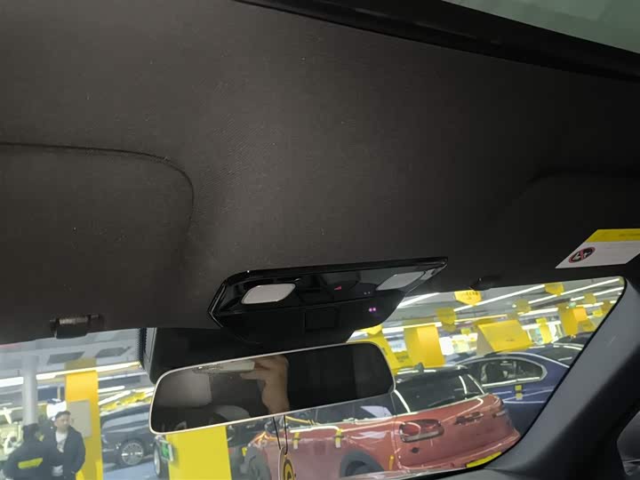 Фото 18 - LiXiang L9