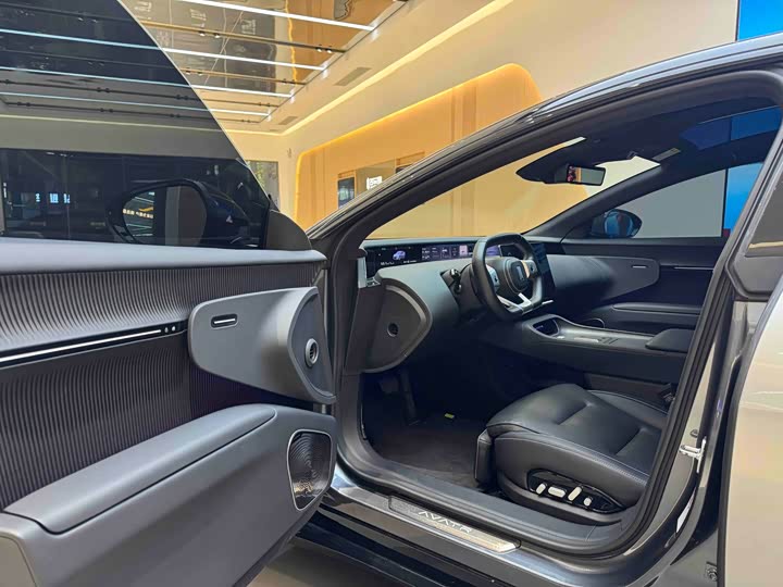 Фото 5 - Avatr 12