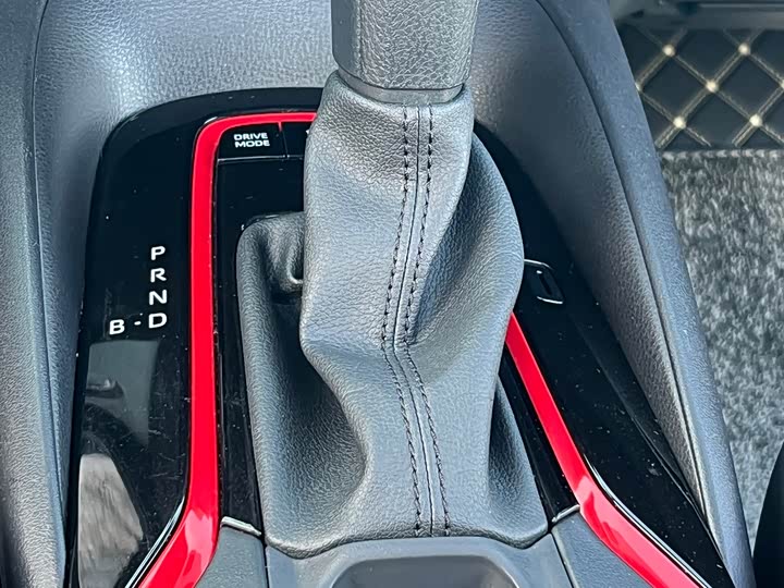 Фото 13 - Toyota Levin