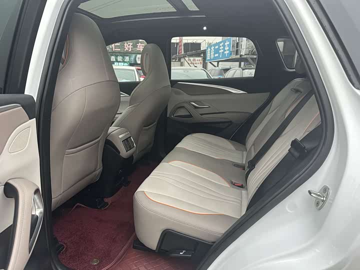 Фото 11 - BYD Song Pro Hybrid