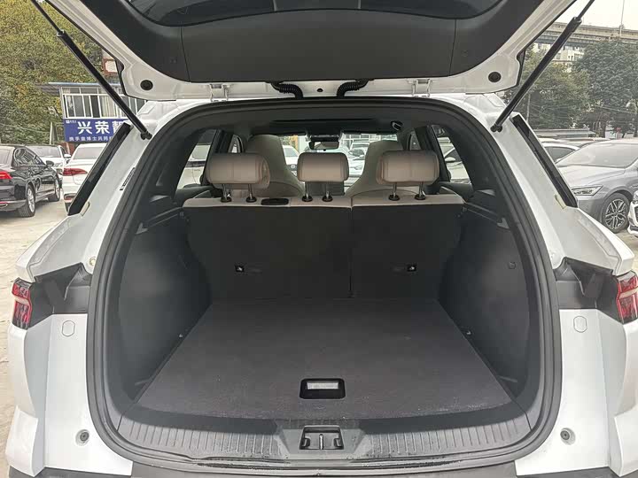 Фото 8 - BYD Song Pro Hybrid