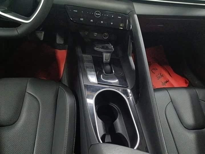 Фото 16 - Hyundai Elantra N line