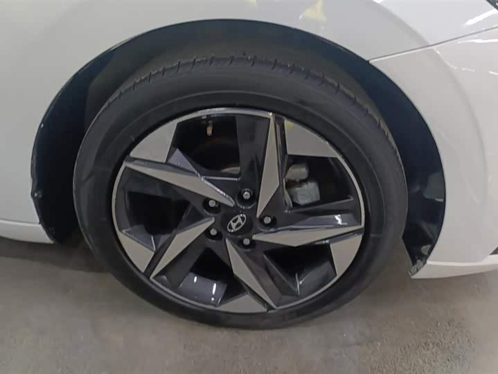 Фото 6 - Hyundai Elantra N line