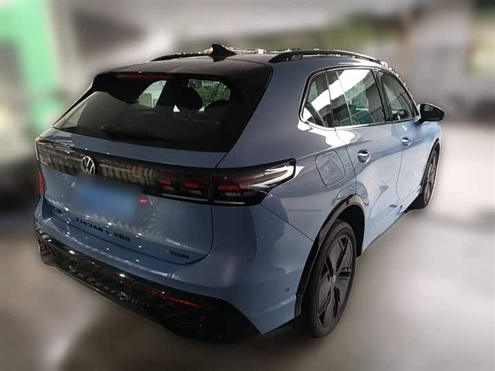 Фото 12 - Volkswagen Tiguan L Pro