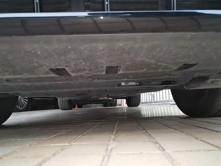 Фото 30 - Volkswagen Tiguan L Pro