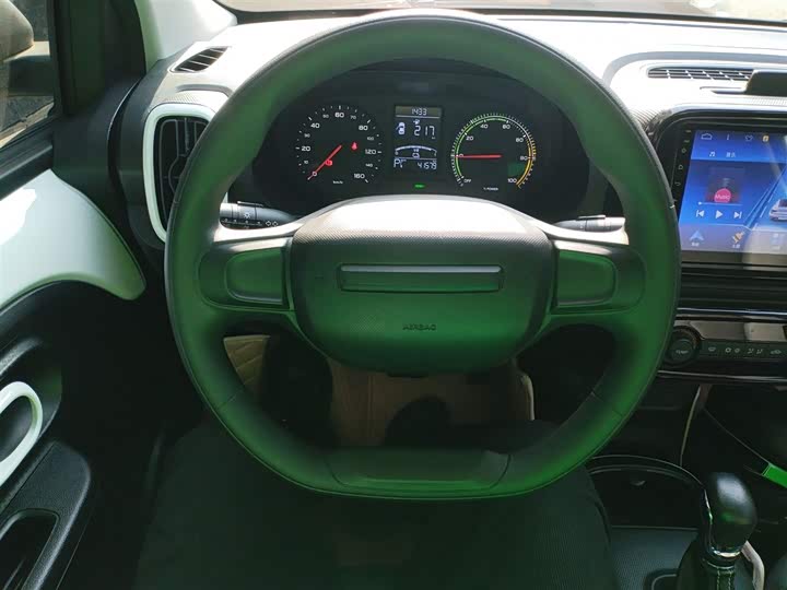 Фото 11 - Roewe Clever