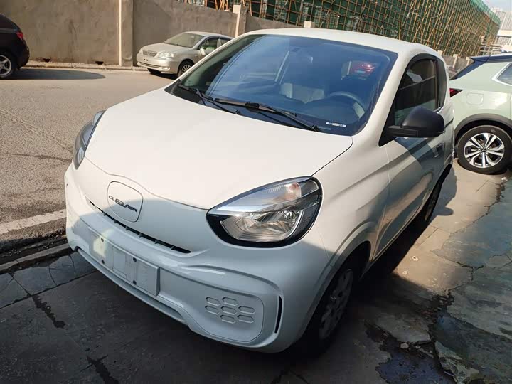 Фото 2 - Roewe Clever