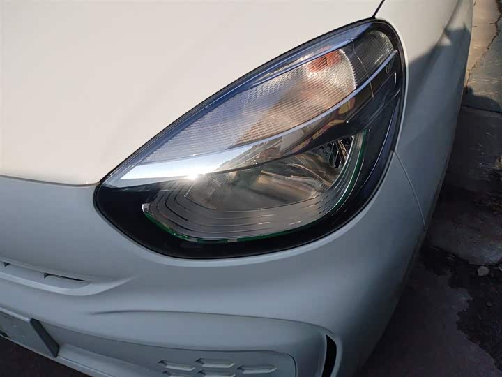 Фото 24 - Roewe Clever