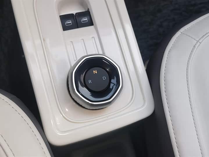 Фото 16 - Geely Galaxy Panda Mini