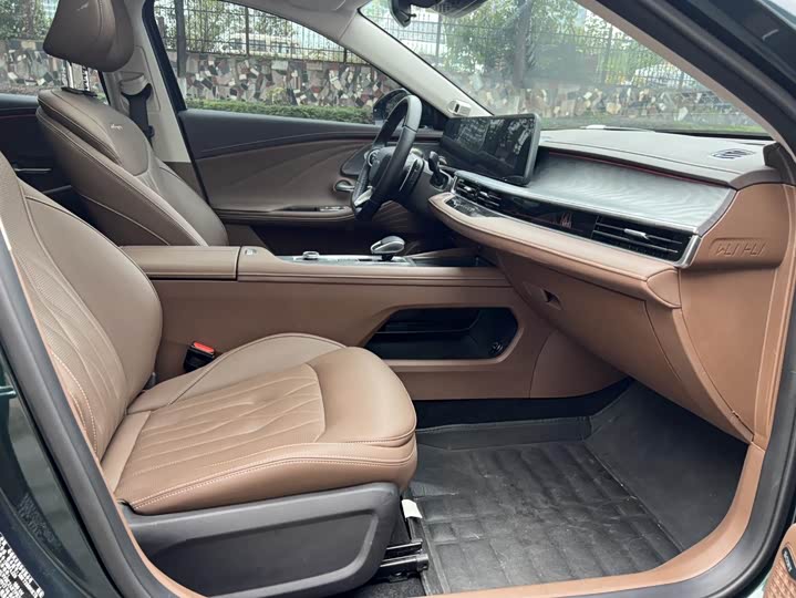 Фото 10 - Chery Arrizo 8