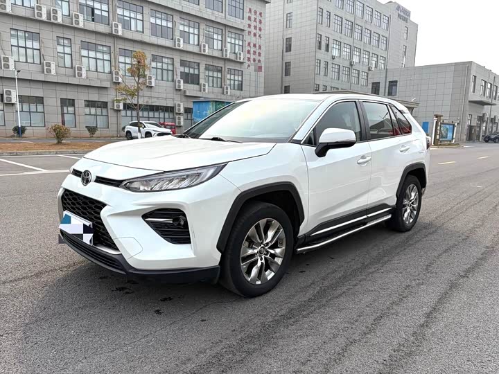 Фото 1 - Toyota Wildlander