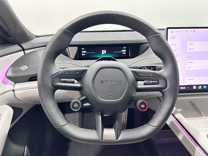 Фото 12 - Xiaomi SU7