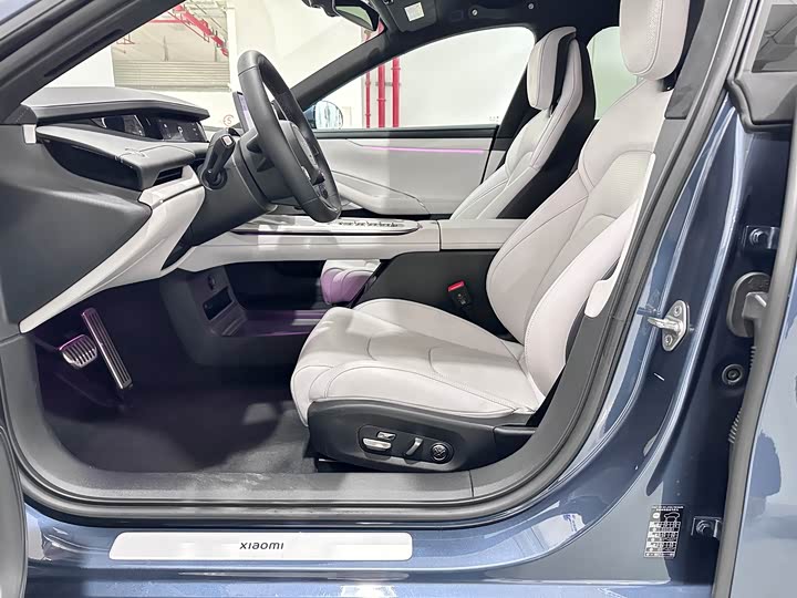 Фото 15 - Xiaomi SU7