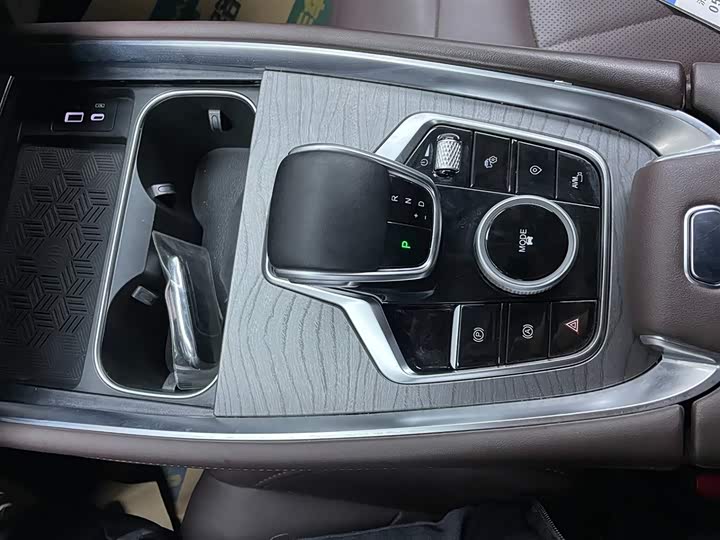 Фото 10 - Chery Tiggo 8 Pro