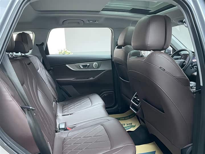 Фото 15 - Chery Tiggo 8 Pro