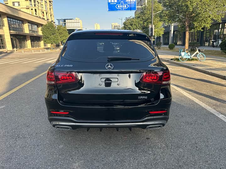 Фото 10 - Mercedes-Benz GLC-Class