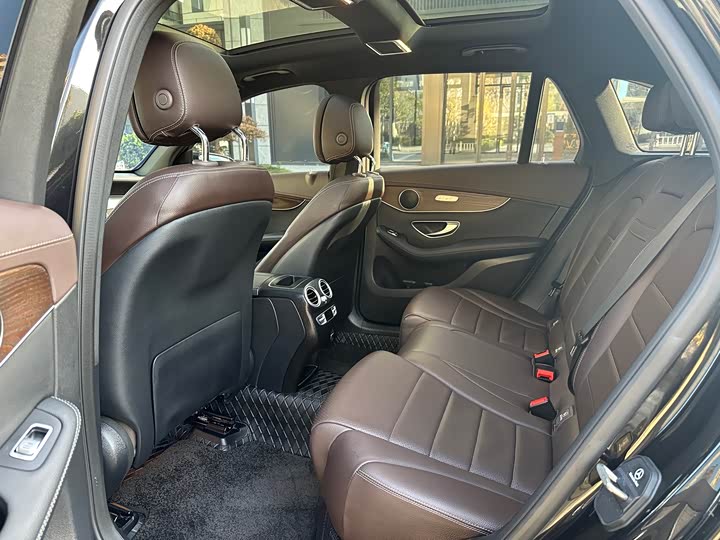 Фото 5 - Mercedes-Benz GLC-Class