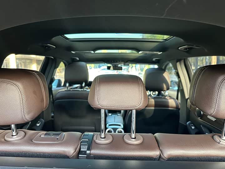 Фото 9 - Mercedes-Benz GLC-Class