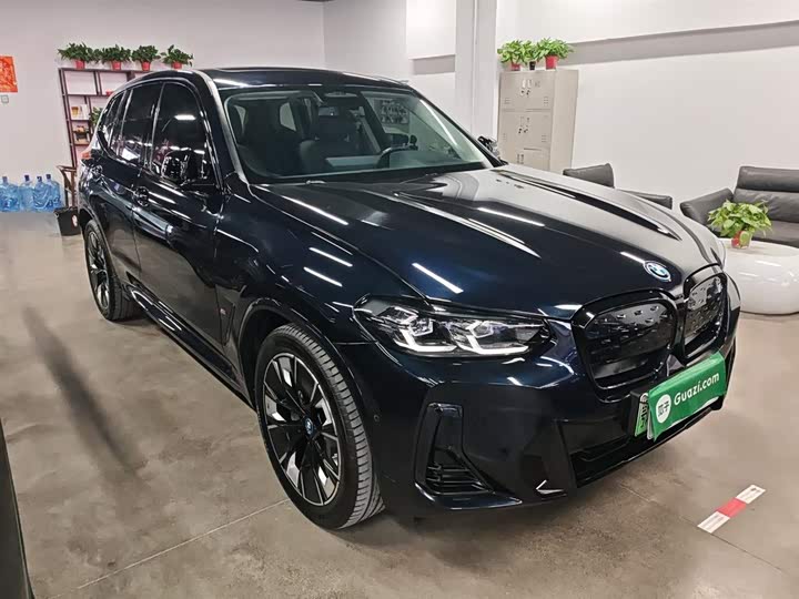 Фото 4 - BMW iX3