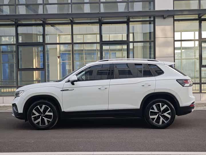 Фото 7 - Volkswagen Tayron