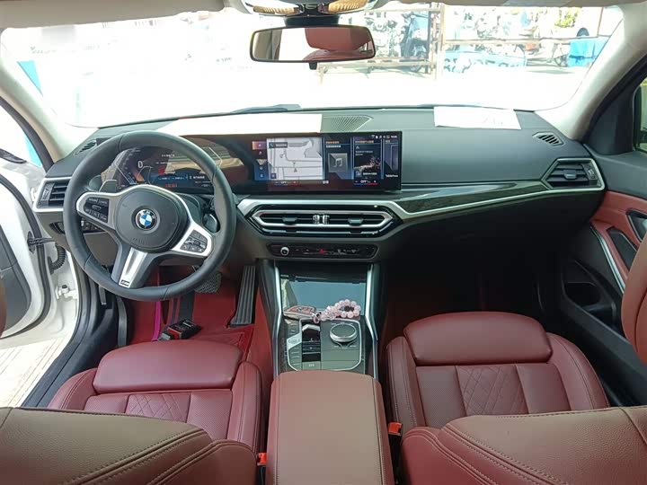 Фото 10 - BMW 3 Series