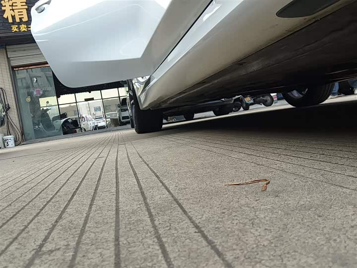 Фото 21 - BMW 3 Series